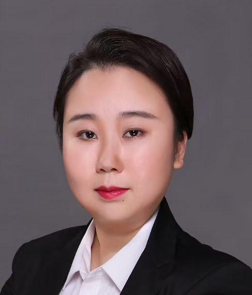 Kelly Zhou